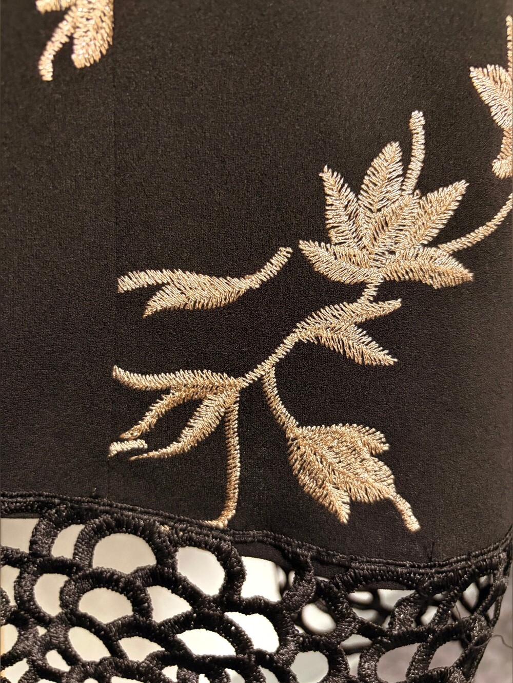 Donna Ricco Black Midi Dress with Cream Floral Embroidery - Picture 3 of 7
